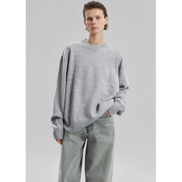 The Frankie Shop Quinton Crew Neck Sweater - Light Grey - Oversized Minimalist Knitwear in Grey - Shop at Luxury Shoes 