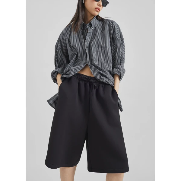 The Frankie Shop Rian Sweatshorts - Black - Oversized Minimalist Shorts in Black - Shop at Luxury Shoes 