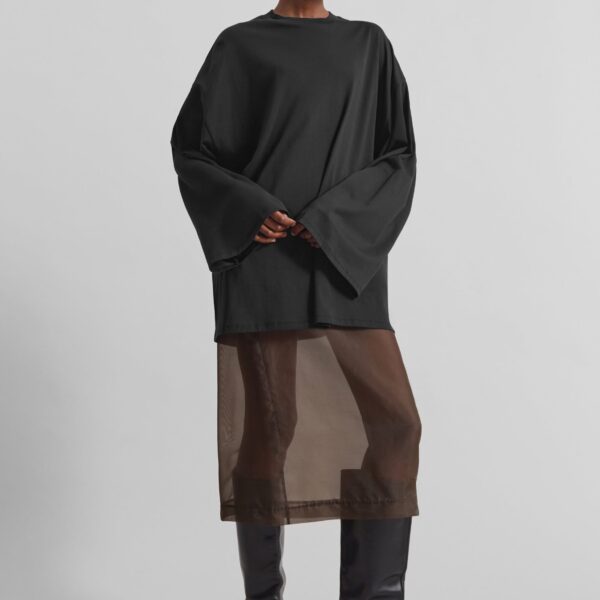 The Frankie Shop Rio Oversized Sleeve Tee – Black Top, view 5