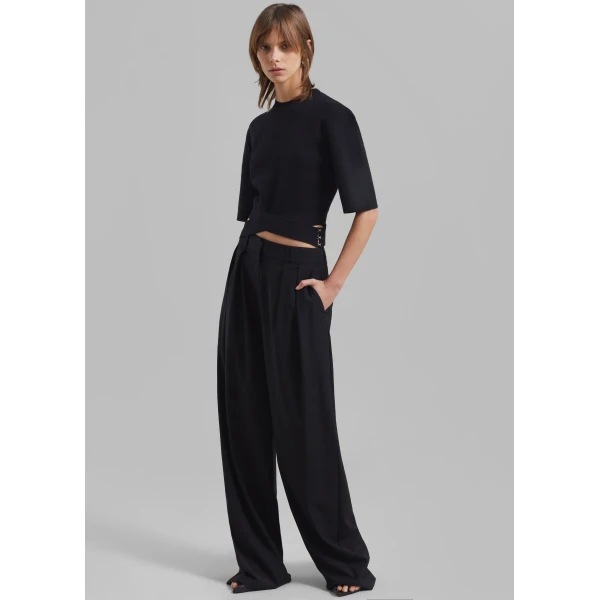 The Frankie Shop Ripley Pleated Trousers - Black - Oversized Minimalist Pants in Black - Shop at Luxury Shoes 