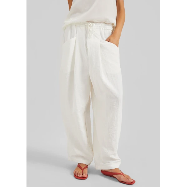 The Frankie Shop Senart Barrel Leg Pants - Ivory - Oversized Minimalist Pants in Ivory - Shop at Luxury Shoes 