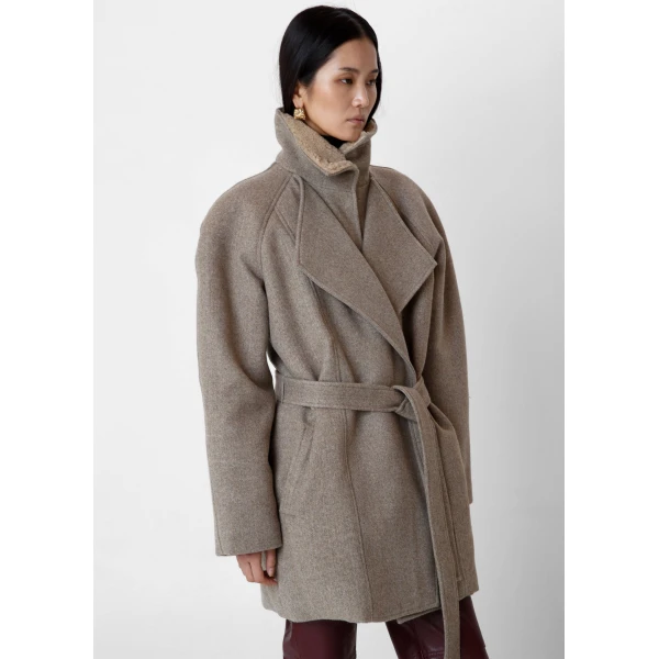 The Frankie Shop Skive Padded Short Coat - Beige Melange - Oversized Minimalist Coats in Beige - Shop at Luxury Shoes 