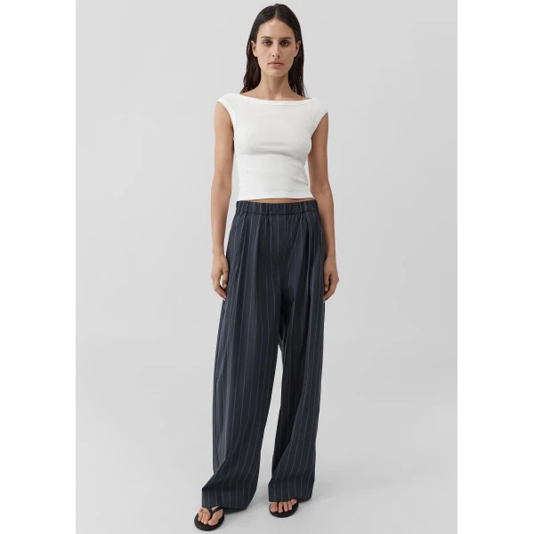 The Frankie Shop Stripe Relaxed Pleat Pants - Ink Stripe - Oversized Minimalist Pants in Multicolour - Shop at Luxury Shoes 