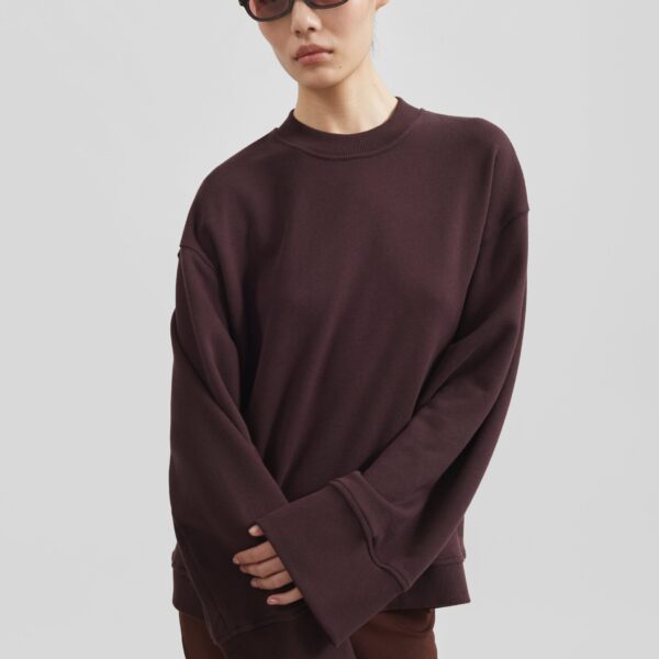 The Frankie Shop Talia Sweatshirt – Dark Plum Top, view 3