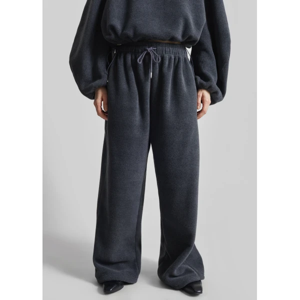 The Frankie Shop Treveray Fleece Sweatpants - Dark Grey - Oversized Minimalist Pants in Grey - Shop at Luxury Shoes 