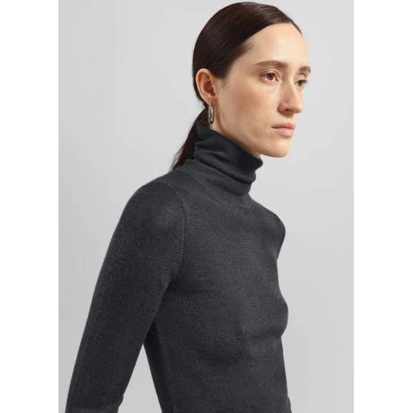 The Frankie Shop Utica Thin Turtleneck Sweater - Dark Grey Melange - Oversized Minimalist Knitwear in Grey - Shop at Luxury Shoes 