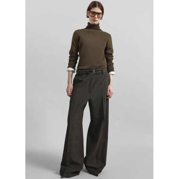 The Frankie Shop Utica Thin Turtleneck Sweater – Olive, view 3
