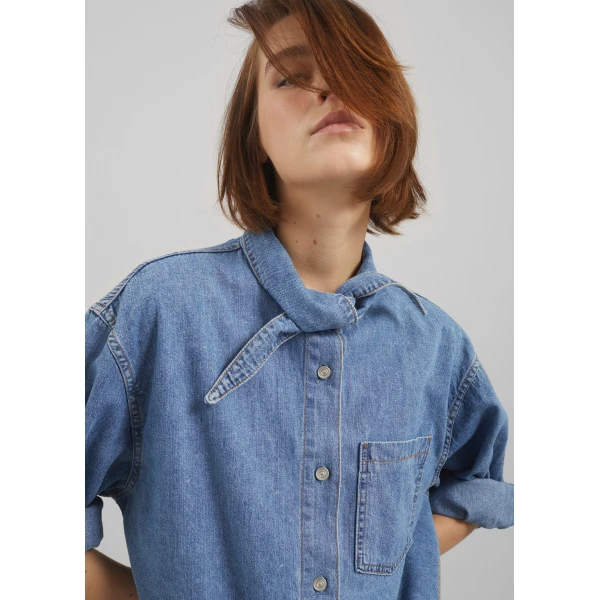 The Frankie Shop Varzy Denim Shirt - Medium Wash - Oversized Minimalist Tops in Grey - Shop at Luxury Shoes 