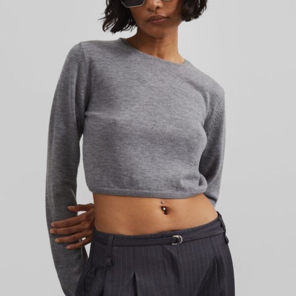 The Frankie Shop Veer Zip Cropped Sweater – Grey, view 4