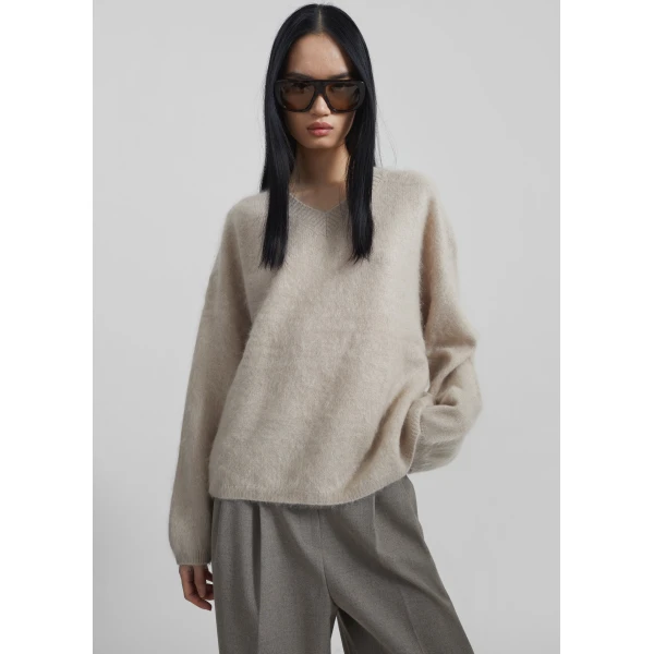 The Frankie Shop Vilhena Wool Fuzzy V-Neck Sweater – Beige, view 5
