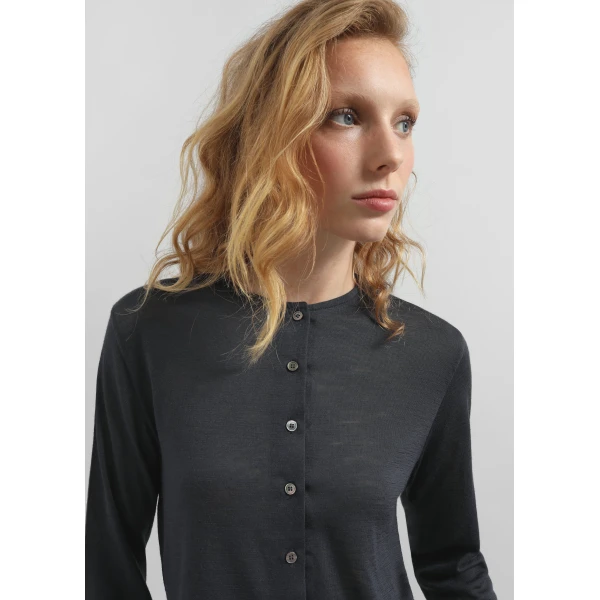 The Frankie Shop Vinni Thin Wool Cardigan - Navy - Oversized Minimalist Knitwear in Blue - Shop at Luxury Shoes 