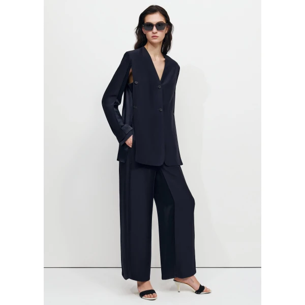 The Frankie Shop Wide Leg Culottes - Dark Ink Navy - Oversized Minimalist Pants in Black - Shop at Luxury Shoes 