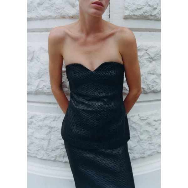 The Frankie Shop Woven Leather Strapless Bodice - Black - Oversized Minimalist Tops in Black - Shop at Luxury Shoes 