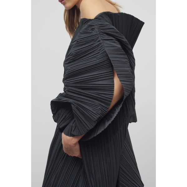 The Row Akiko Top - Tops - Luxury Ready-to-Wear at Luxury Shoes 