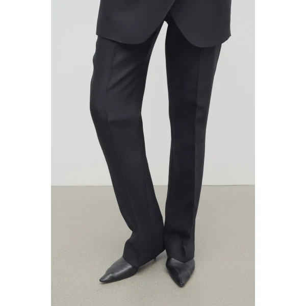 The Row Alaric Pant - Pants - Luxury Ready-to-Wear at Luxury Shoes 