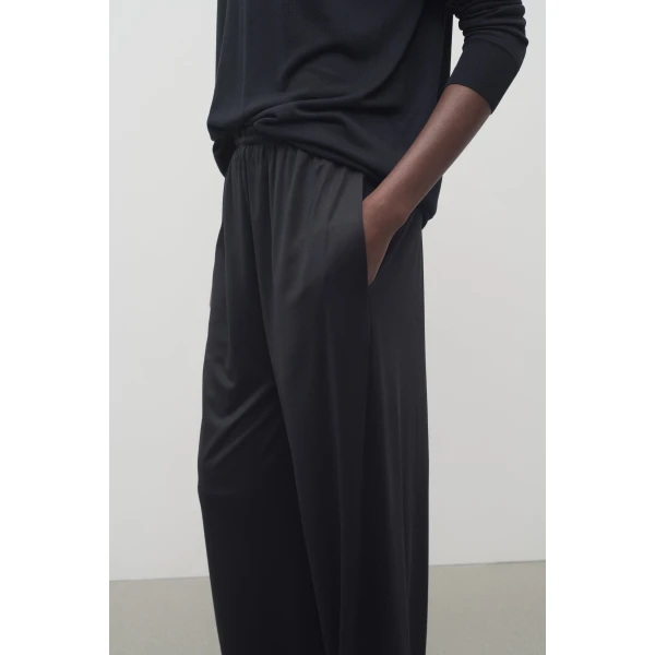 The Row Bellana Pant - Pants - Luxury Ready-to-Wear at Luxury Shoes 