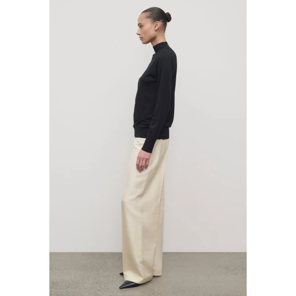 The Row Beta Pant - Pants - Luxury Ready-to-Wear at Luxury Shoes 