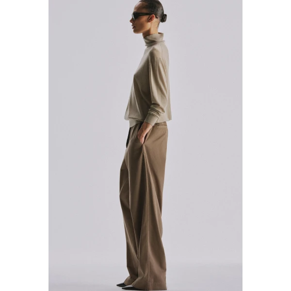 The Row Fadry Pant - Pants - Luxury Ready-to-Wear at Luxury Shoes 