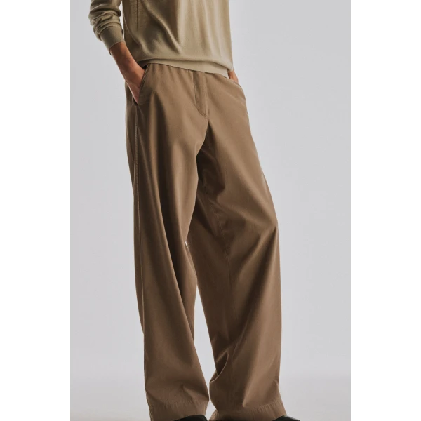 The Row Fadry Pant - Pants - Luxury Ready-to-Wear at Luxury Shoes 
