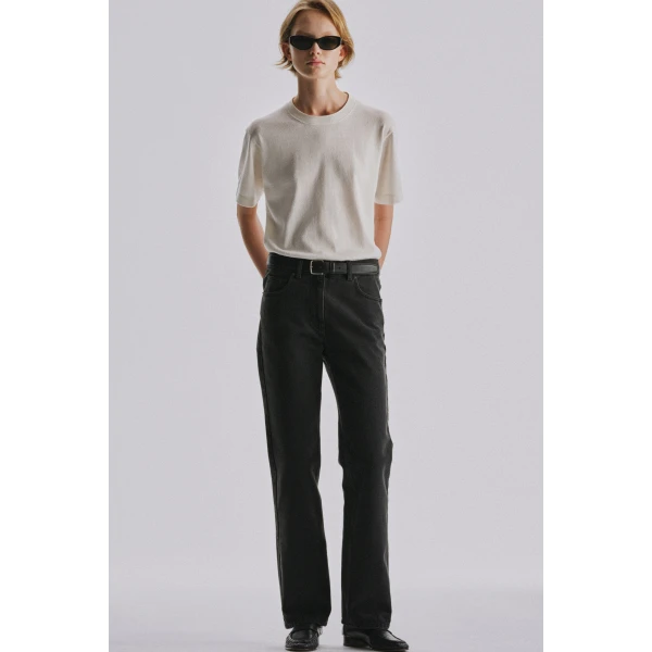 The Row Fargo Jean - Pants - Luxury Ready-to-Wear at Luxury Shoes 