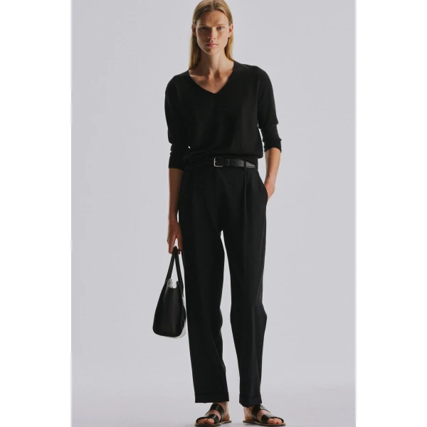 The Row Fini Pant - Pants - Luxury Ready-to-Wear at Luxury Shoes 