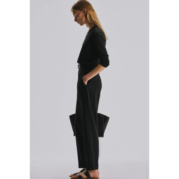 The Row Fini Pant - Pants - Luxury Ready-to-Wear at Luxury Shoes 