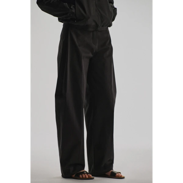 The Row Galileo Pant - Pants - Luxury Ready-to-Wear at Luxury Shoes 