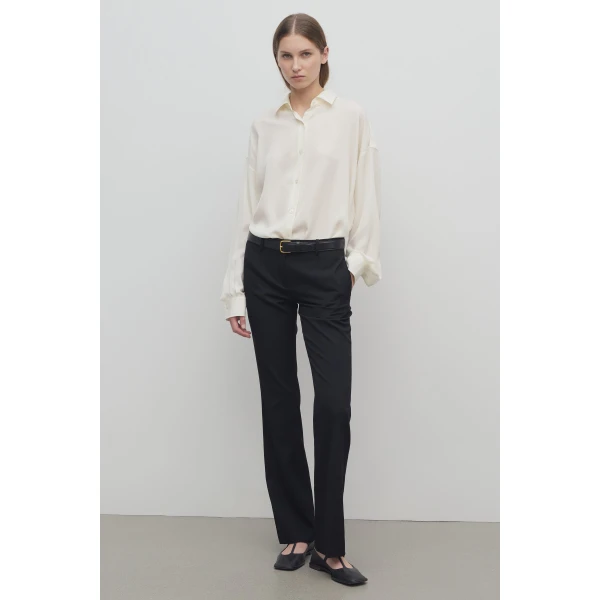 The Row Lyndi Pant - Pants - Luxury Ready-to-Wear at Luxury Shoes 