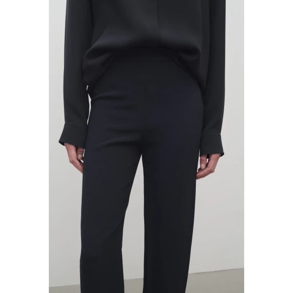The Row Miros Pant - Pants - Luxury Ready-to-Wear at Luxury Shoes 