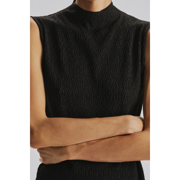 The Row Oakson Top - Tops - Luxury Ready-to-Wear at Luxury Shoes 