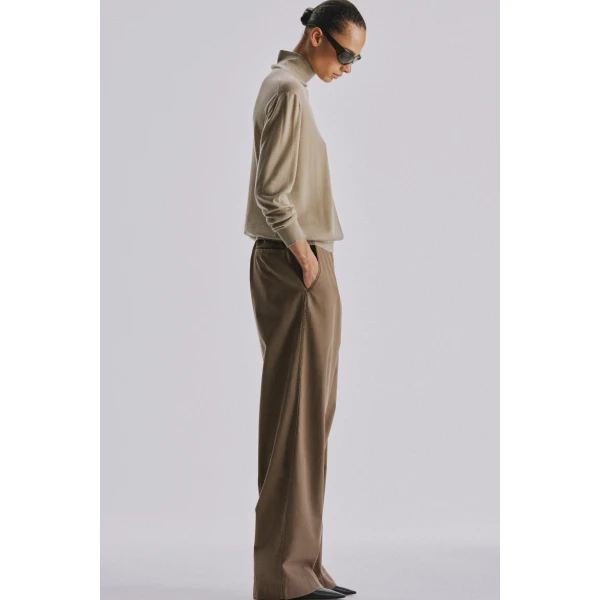 The Row Orly Top - Tops - Luxury Ready-to-Wear at Luxury Shoes 