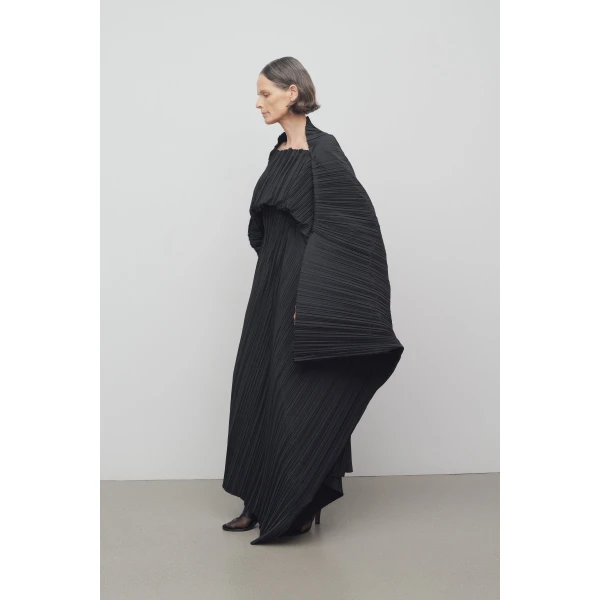 The Row Yasuni Dress - Dresses - Luxury Ready-to-Wear at Luxury Shoes 