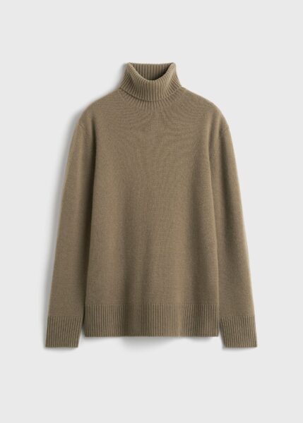 Totême Cashmere Turtleneck Hazel - Knitwear - Scandinavian Minimalist Luxury at Luxury Shoes 