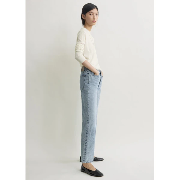 Totême Kick Flare Denim True Vintage - Pants - Scandinavian Minimalist Luxury at Luxury Shoes 