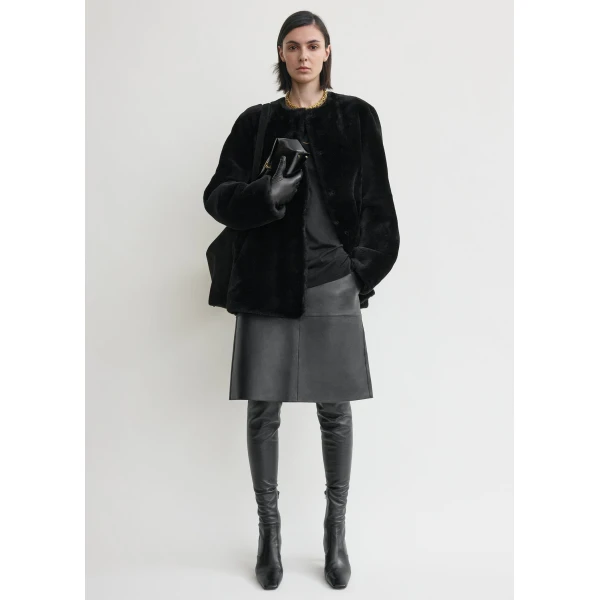 Totême Plush Shearling Jacket Black - Jackets - Scandinavian Minimalist Luxury at Luxury Shoes 