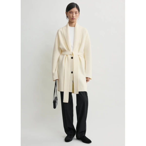 Totême Shawl-Lapel Robe Ecru - Robes - Scandinavian Minimalist Luxury at Luxury Shoes 