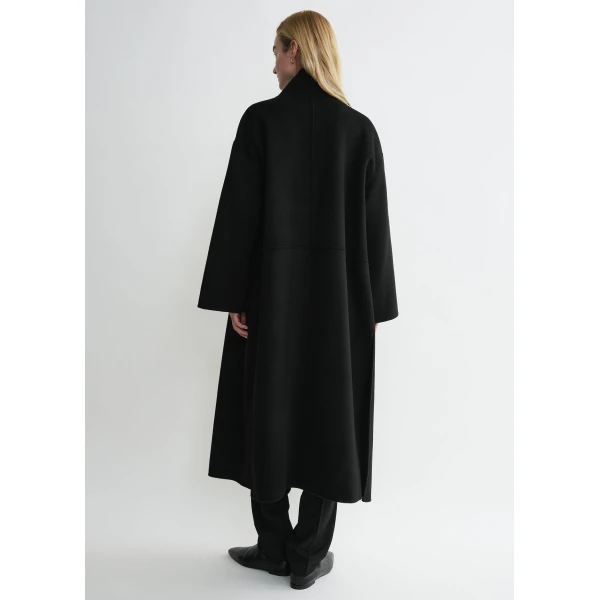 Totême Signature Wool Cashmere Coat Black - Coats - Scandinavian Minimalist Luxury at Luxury Shoes 