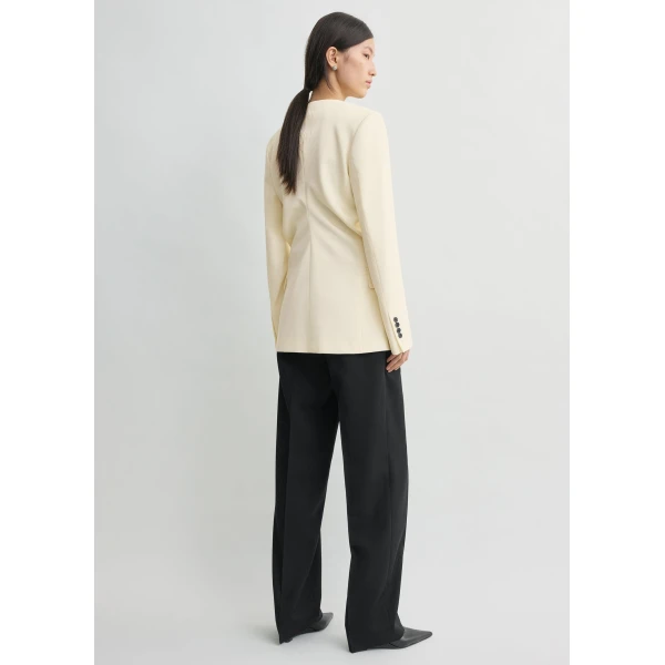 Totême Slouch Blazer Off-White - Jackets - Scandinavian Minimalist Luxury at Luxury Shoes 