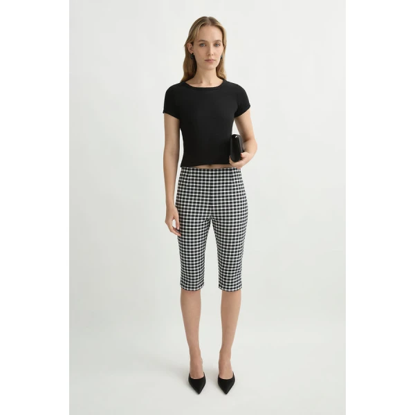 Posse Clover Tee – sustainable Tops in Black from Australian designer at Luxury Shoes .