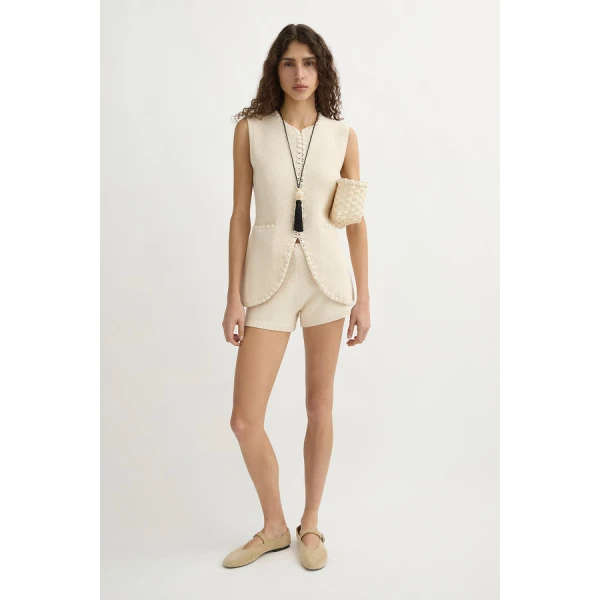 Posse Harlan Short – sustainable Shorts in Beige from Australian designer at Luxury Shoes .