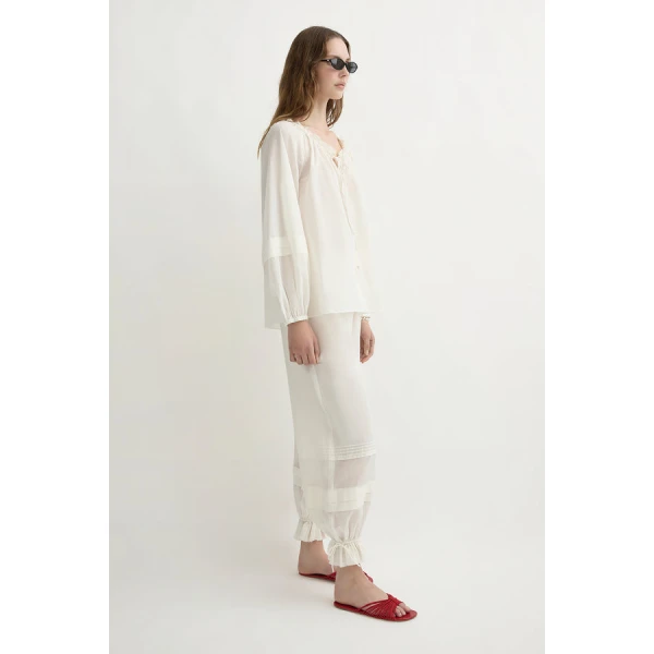 Posse Pearl Pants – sustainable Pants in White from Australian designer at Luxury Shoes .