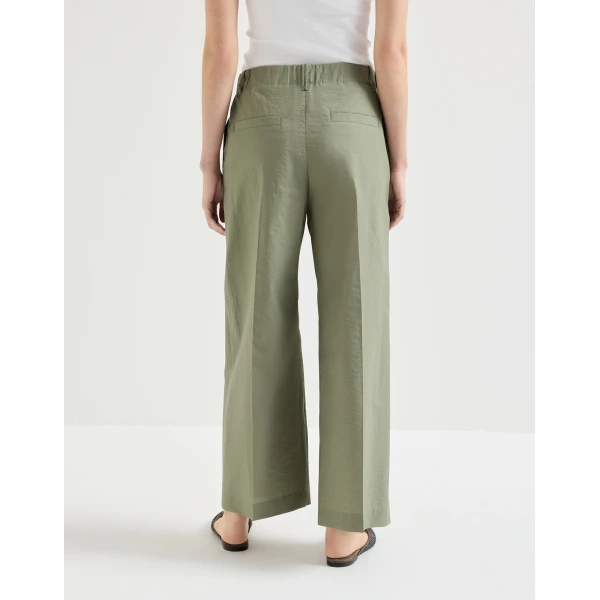 Brunello Cucinelli A-line trousers in Green, view 3
