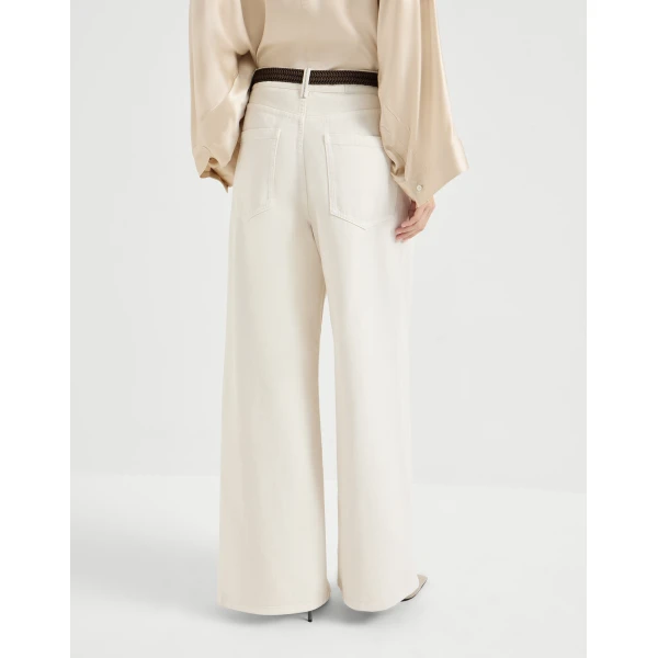 Brunello Cucinelli Relaxed trousers in Chalk, view 3