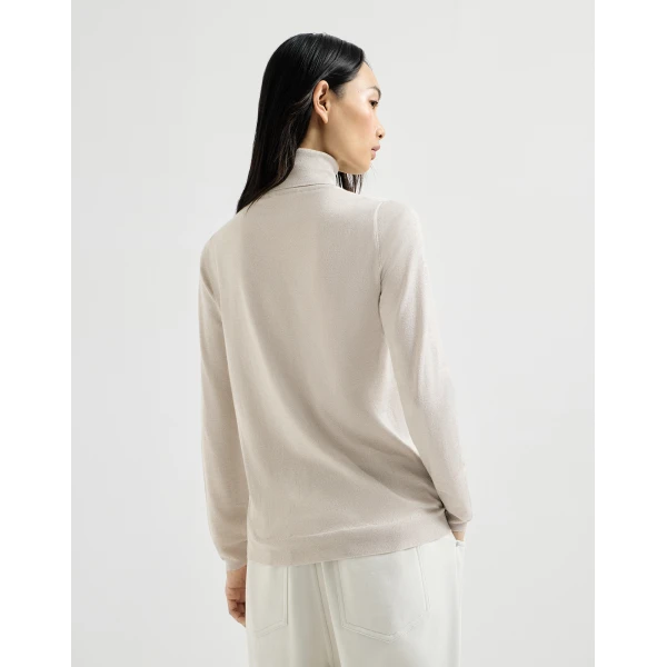 Brunello Cucinelli Cashmere and silk Sparkling sweater in Pearl Grey, view 3