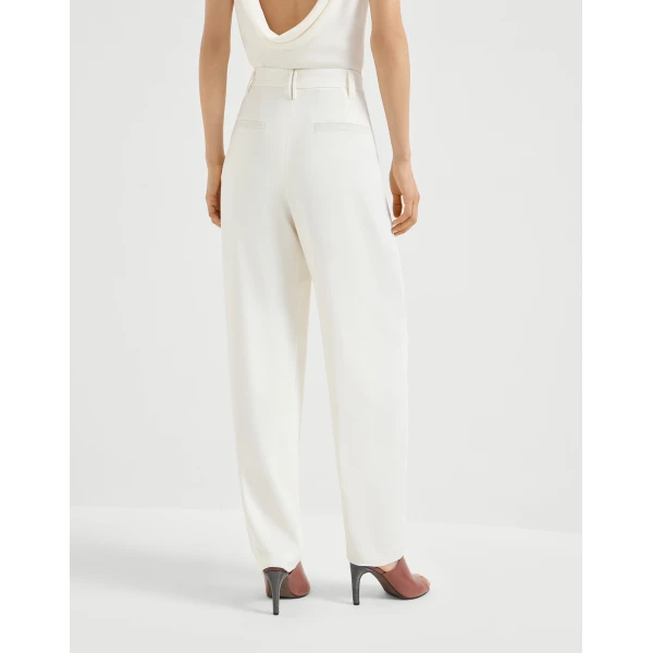 Brunello Cucinelli Slouchy trousers in White, view 3