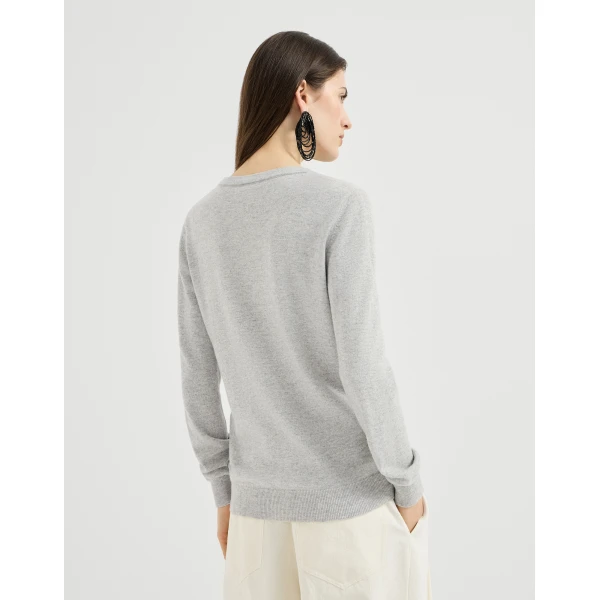 Brunello Cucinelli Cashmere sweater with monili in Light Grey, view 3