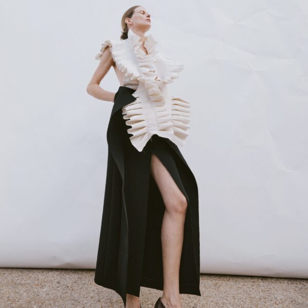 Awake Mode Structural Top Ivory, view 5