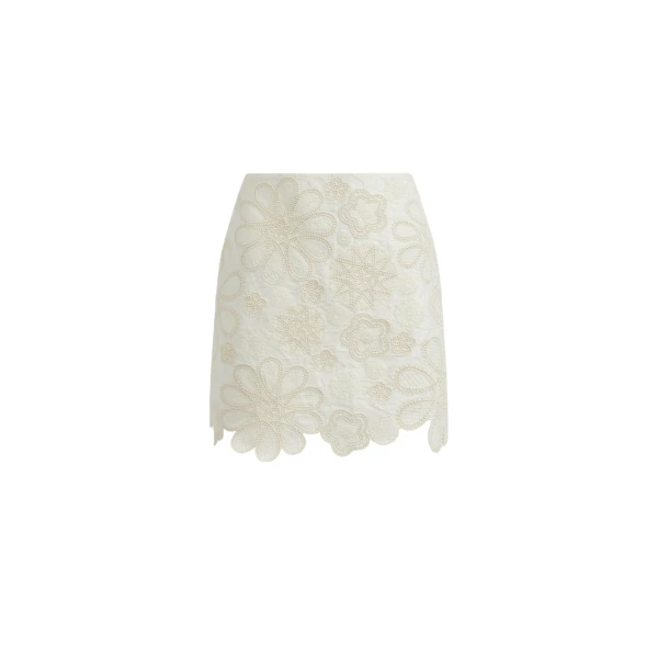 Aje Ivory
