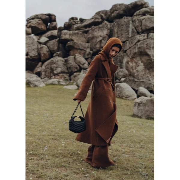 Polene Béri in Onda Black Bag, view 5