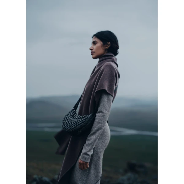 Polene Numéro Dix in Onda Black Bag, view 5